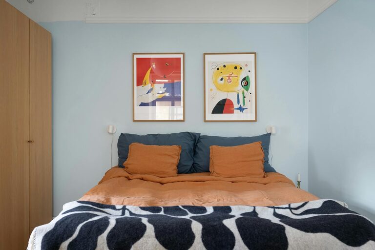 How to Refresh Your Bedroom on a Budget: Easy Tips and Tricks